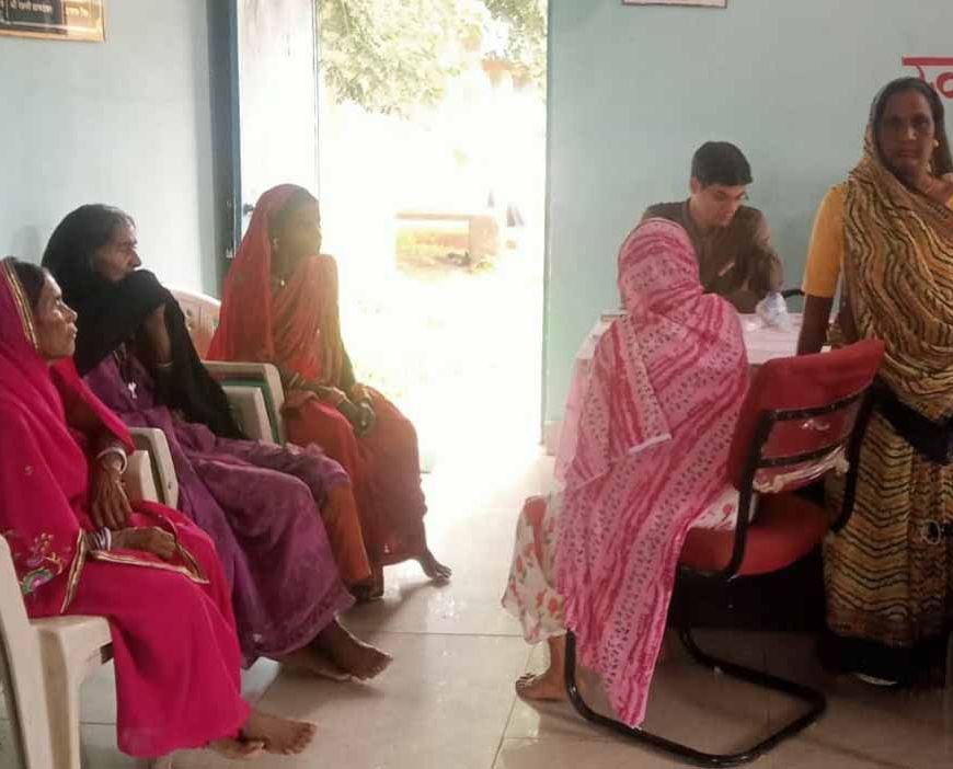 सुरक्षा और सम्मान साथ-साथ—महासमुंद में जरूरतमंदों को मिल रहा नियमित पेंशन लाभ