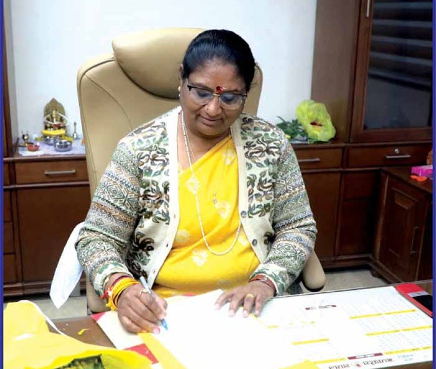 मां जैसी ममता से बच्चों का भविष्य संवार रहीं मंत्री सुश्री निर्मला भूरिया