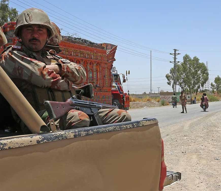 पाकिस्तान में बगावत तेज! बलूचिस्तान में इंटरनेट बंद, क्या भड़क उठेगा गृहयुद्ध?