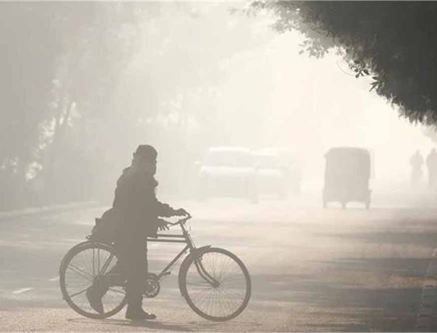 वायु प्रदूषण संकट: केंद्र ने राज्यों को चेस्ट क्लीनिक बनाने और डॉक्टरों की दो घंटे अनिवार्य ड्यूटी का आदेश दिया