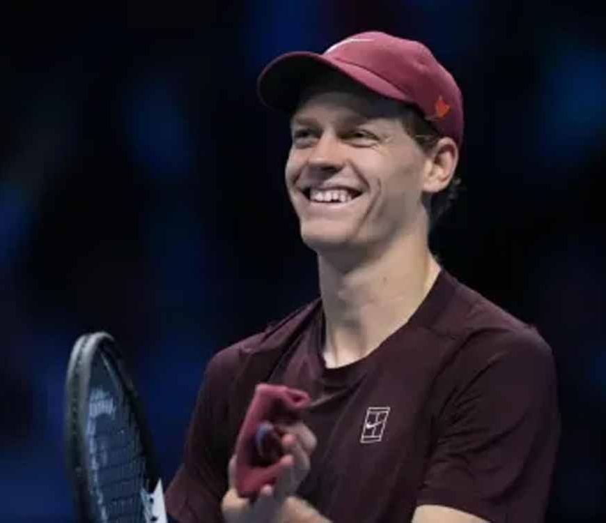 सिनर ने एटीपी फ़ाइनल्स के सेमीफ़ाइनल में जगह पक्की की