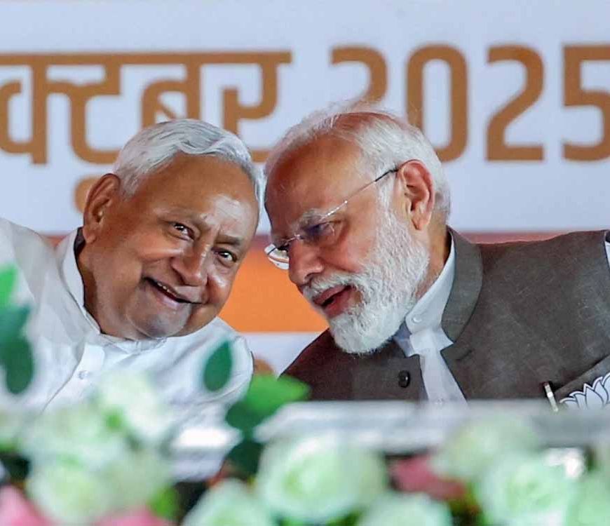 नीतीश के ‘M’ और मोदी के ‘Y’ ने फेल किया तेजस्वी का MY फार्मूला, NDA की आंधी से बदला समीकरण