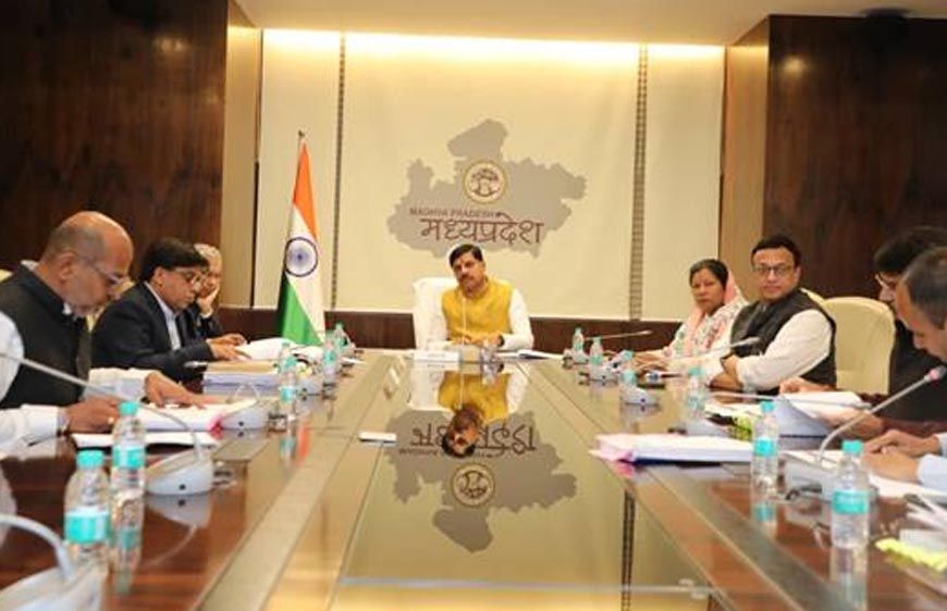 निर्माणाधीन कामों को जल्द से जल्द पूरा करें : मुख्यमंत्री डॉ. यादव