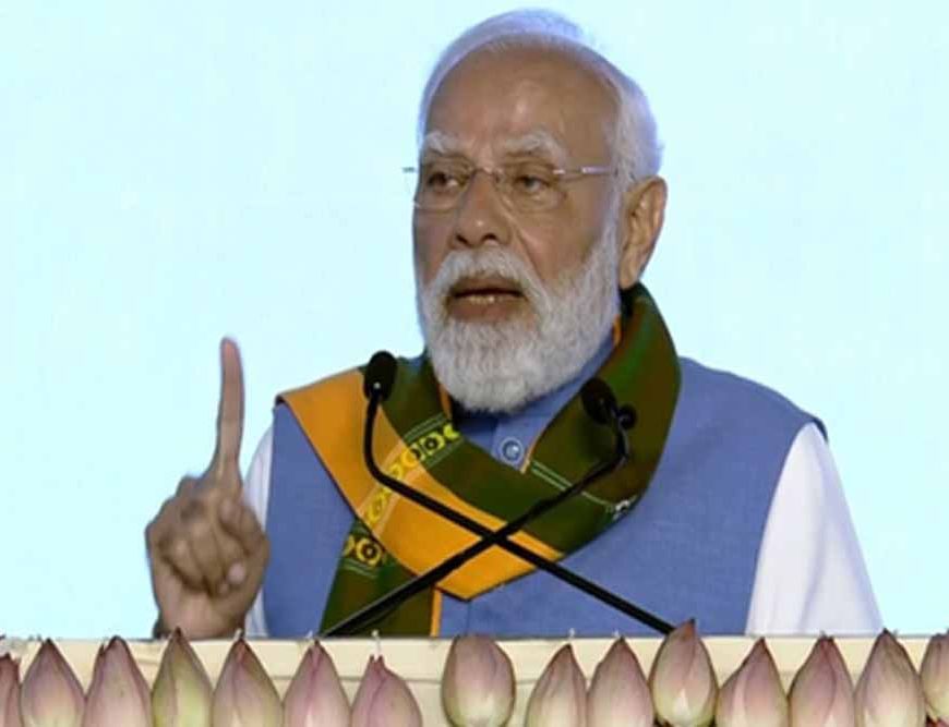 पीएम मोदी ने जारी की पीएम-किसान किस्त, 9 करोड़ किसानों के खातों में पहुँचे 18,000 करोड़ रुपए