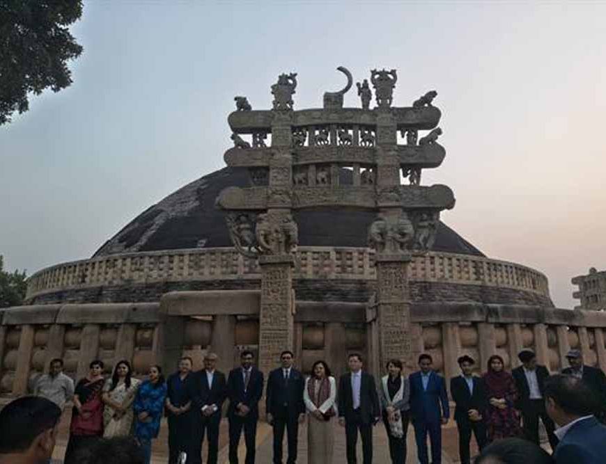 आसियान देशों के प्रतिनिधियों ने यूनेस्को विश्व धरोहर स्थल सांची का किया भ्रमण