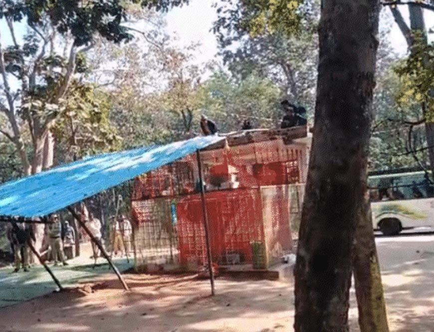 सिवनी में प्राचीन मंदिर के शेड को लेकर FIR, 16 वनकर्मियों पर कार्रवाई—अधिकारियों और हिंदू संगठन में बहस