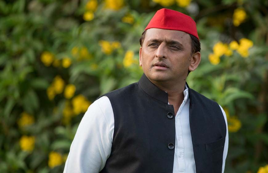 बिहार में कांग्रेस की हार के बाद यूपी में सपा अलर्ट, गठबंधन पर अखिलेश से पुनर्विचार की अपील