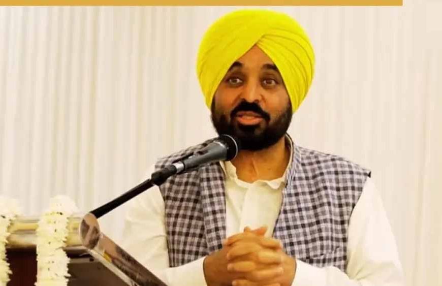 गुरु तेग बहादुर जी 350वें प्रकाश पर्व पर CM भगवंत मान श्रीनगर नगर कीर्तन में हुए शामिल