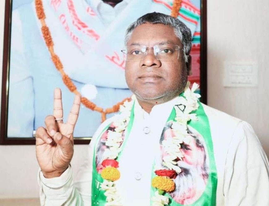 शीतकालीन सत्र से पहले झारखंड में मंत्रिमंडल विस्तार की तैयारी, सोमेश सोरेन ले सकते हैं मंत्री पद की शपथ