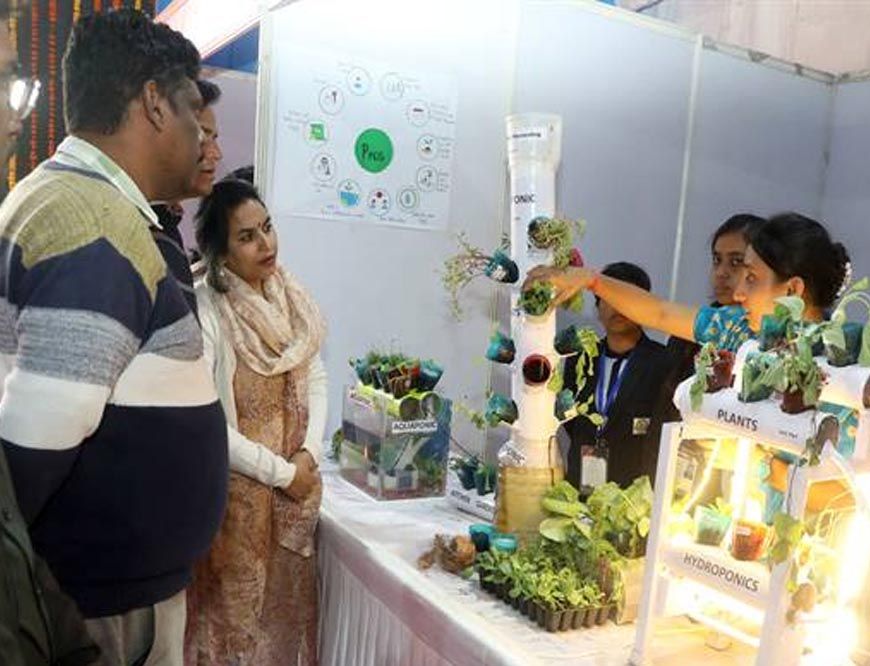 राष्ट्रीय बाल वैज्ञानिक प्रदर्शनी में बच्चों द्वारा तैयार किये गये मॉडल बने आकर्षण का केन्द्र