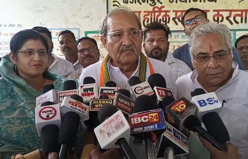 गाइडलाइन दर बढ़ोतरी पर कांग्रेस का विरोध, धनेंद्र साहू बोले—यह आम जनता और किसानों के साथ अन्याय