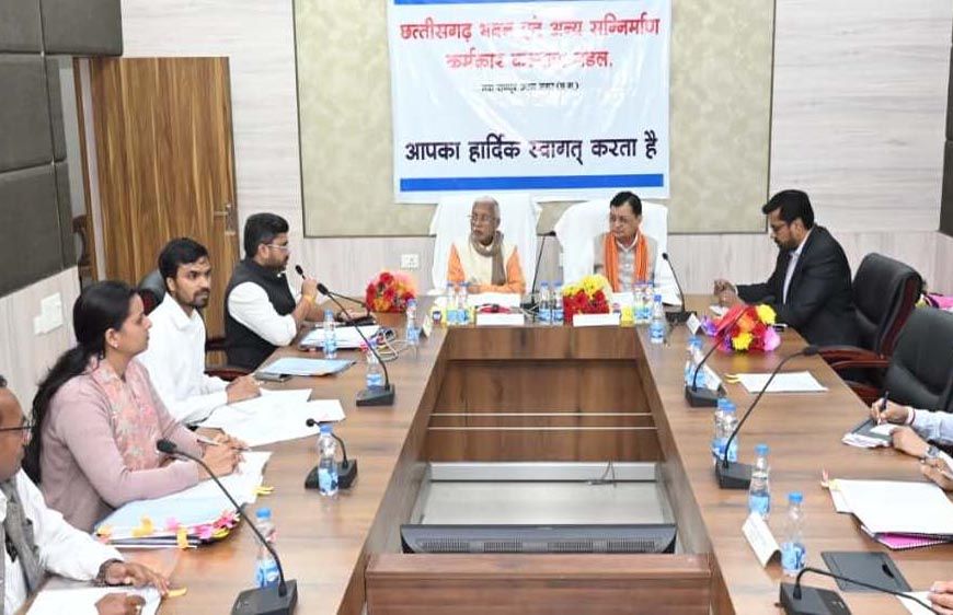 रायपुर : मॉडल लेबर चौक एवं डिजिटल लेबर चौक का निर्माण कराने का निर्णय
