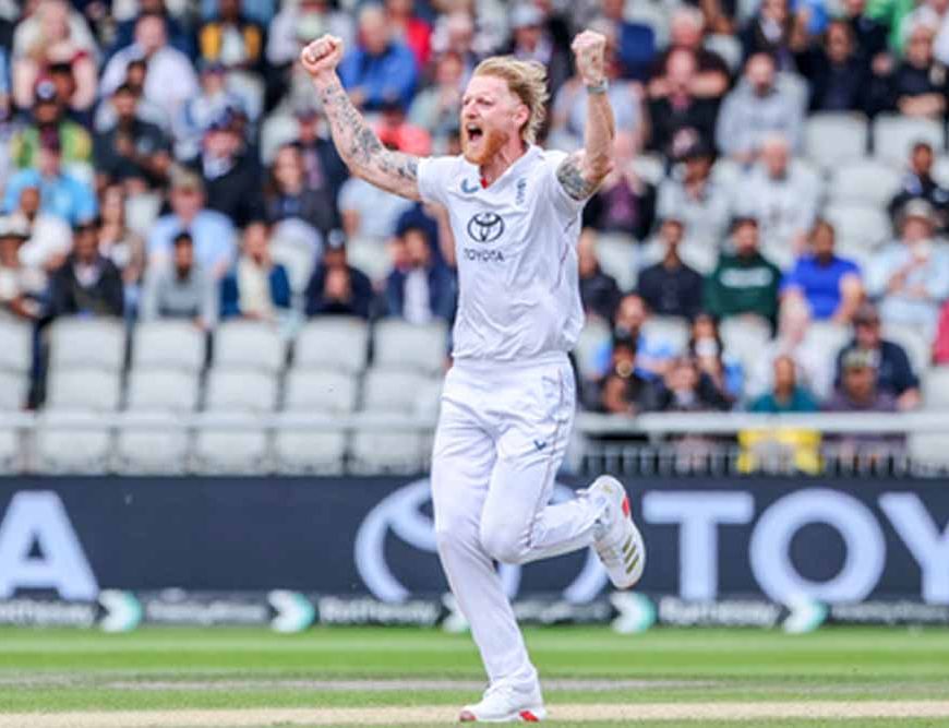 एशेज में गेंदबाज़ों का कहर: स्टार्क-स्टोक्स का ‘पंजा’, पहले दिन ही ढेर हुए 19 विकेट