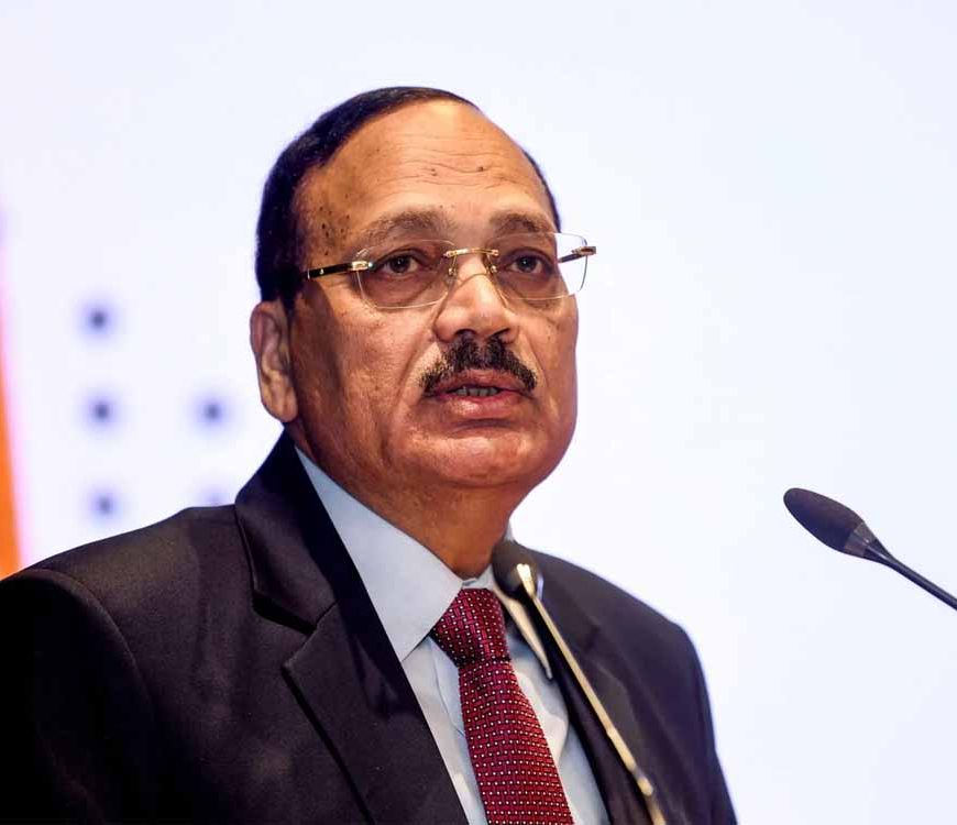 अपने फैसले कम क्यों? विदेशों का हवाला क्यों दें—अगले CJI सूर्यकांत का बड़ा बयान