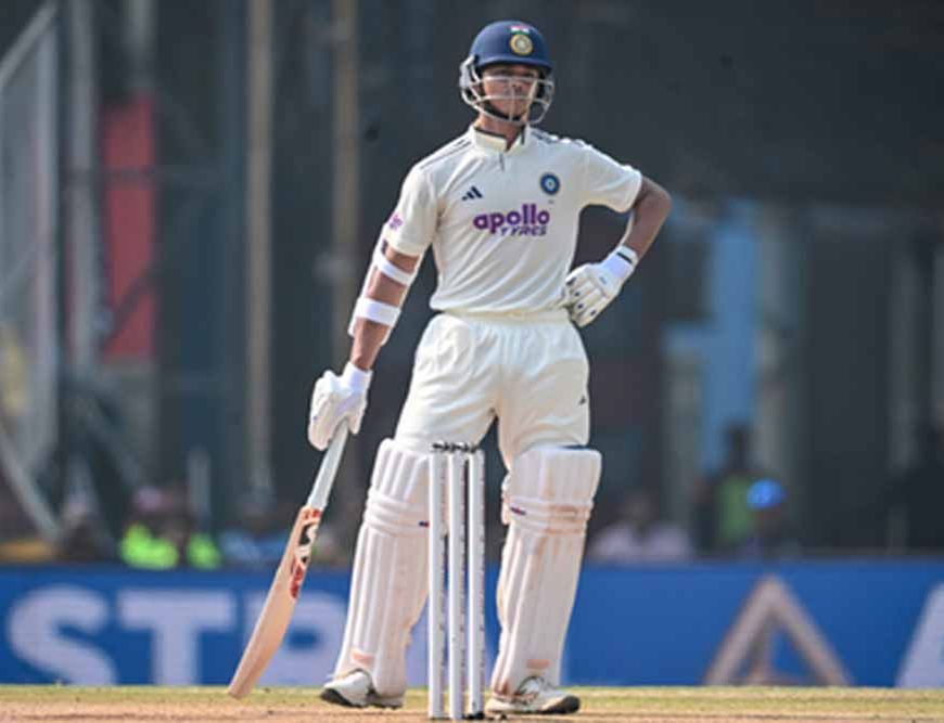 गुवाहाटी टेस्ट में संकट! शुरुआती झटकों के बाद टीम इंडिया को जीत के लिए 522 रन चाहिए