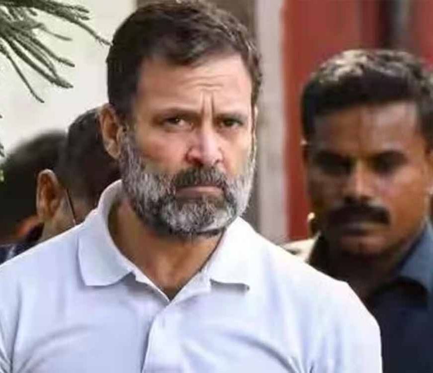 राहुल पर उठे सवाल: कांग्रेस नेता बोले— प्रियंका ही संभालें पार्टी की कमान