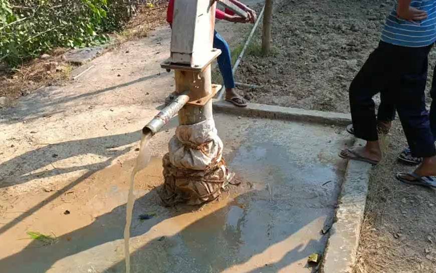 करोड़ों की लागत बेअसर! शिवलालपुरा स्कूल में बच्चे बूंद-बूंद पानी को तरसे