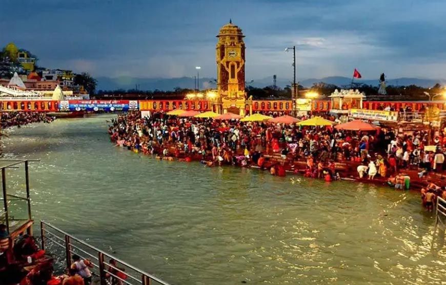 Ardh Kumbh 2027: हरिद्वार में तीन महीने चलेगा अर्धकुंभ, पहली बार चार अमृत स्नान तय