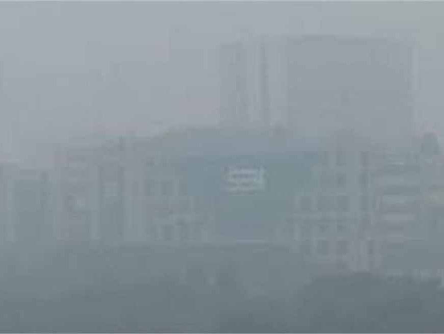 मुंबई में बढ़ता प्रदूषण: BMC का सख्त एक्शन, 53 निर्माण साइटों पर काम ठप!