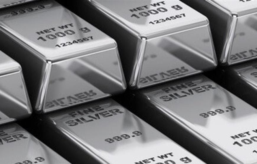 चांदी की कीमतें रिकॉर्ड हाई के करीब, तेजी के पीछे ये हैं 3 बड़े कारण