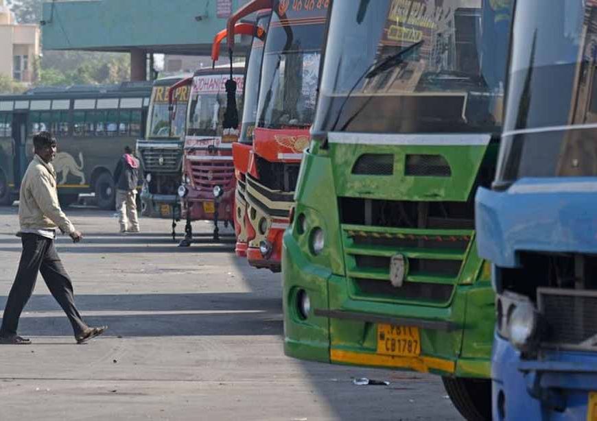 यूनियन नेताओं की गिरफ्तारी पर उग्र विरोध, प्रदर्शनकारियों ने की तत्काल रिहाई की मांग