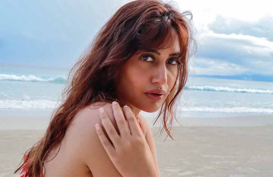 सुरभि चंदना ने ट्रोलर्स को दिया करारा जवाब, ‘मर्जी की मालकिन’ अंदाज हुआ वायरल