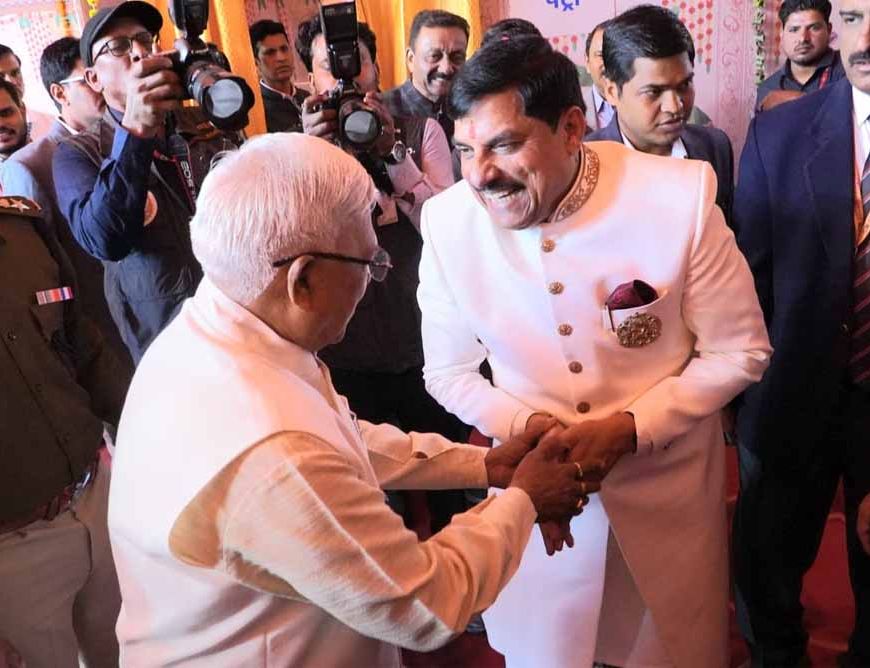 अभिमन्यु–इशिता बने जीवनसाथी: बाबा रामदेव ने कराए मंत्रोच्चार, मोहन यादव की धमाकेदार थिरकन चर्चा में