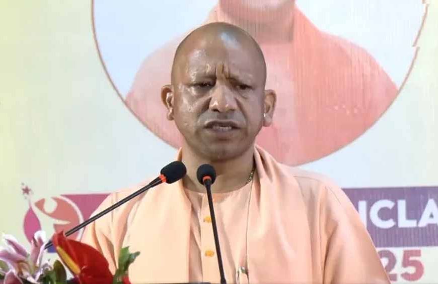 मुख्यमंत्री योगी आदित्यनाथ की फ्लैगशिप योजनाओं से मिली प्रदेश में युवा उद्यमिता को नई रफ्तार