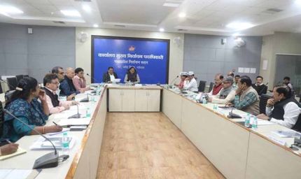 मुख्य निर्वाचन पदाधिकारी मप्र ने मान्यता प्राप्त राष्ट्रीय राजनीतिक दलों के प्रतिनिधियों के साथ की बैठक