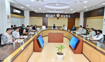 मुख्यमंत्री साय की अध्यक्षता में कैबिनेट बैठक शुरू, कई अहम फैसलों की उम्मीद