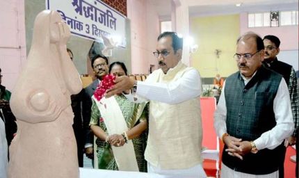 भोपाल गैस त्रासदी की 41वीं बरसी पर हुई सर्वधर्म प्रार्थना सभा, मंत्री डॉ. शाह ने दिवंगतों को दी श्रद्धांजलि