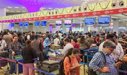 दिल्ली एयरपोर्ट से हवाई यातायात ठप: इंडिगो ने एक ही दिन में रद्द कीं 550 उड़ानें, यात्रियों में हड़कंप