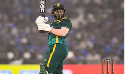 दक्षिण अफ्रीका के कप्तान टेंबा बावुमा ने भारत के खिलाफ वनडे क्रिकेट में 2,000 रन पूरे किए