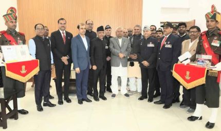 सीएम नीतीश का एक्स-सर्विसमैन फंड में योगदान, बिहारवासियों से सहयोग की अपील