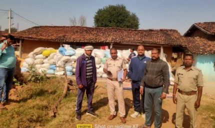 सीमावर्ती इलाके में बड़ी कार्रवाई: 1370 क्विंटल अवैध धान और 28 वाहन जब्त