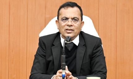 शीतलहर के मद्देनज़र स्कूलों में समय परिवर्तन, कलेक्टर ने जारी किया आदेश