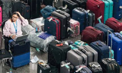 इंडिगो संकट पर अदालत सख्त: केंद्र से पूछा—आखिर जिम्मेदार कौन?