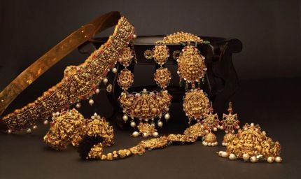 गोल्ड खरीदने का मूड है? 11 दिसंबर का 10 ग्राम सोने का नया भाव जानें, 18K, 22K और 24K सोने की ताजा कीमत