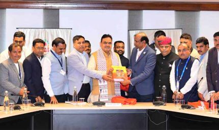 मुख्यमंत्री को प्रवासी राजस्थानी दिवस के ऐतिहासिक आयोजन के लिए प्रवासी राजस्थानियों ने दी बधाई