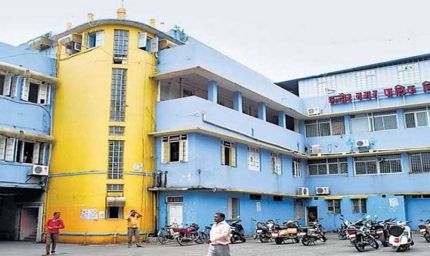 इंदौर नगर निगम का अनोखा तरीका: ढोल-ताशे बजाकर और न्यौता देकर करा रहा बकाया बिल भुगतान