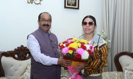 नवा रायपुर में ओलंपिक पदक विजेता एमसी मैरी कॉम से उप मुख्यमंत्री अरुण साव की सौजन्य भेंट