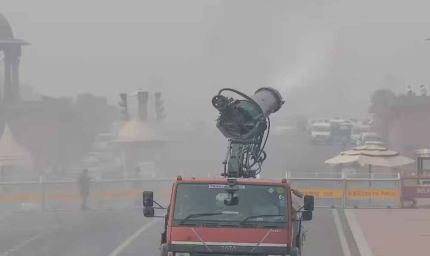 AQI 497 पर दिल्ली बेहाल, एक्सपर्ट बोले– ग्रैप-4 से नहीं थमेगा ज़हर, सरकार को कड़े कदम उठाने होंगे