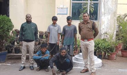 जंगली सुअर के शिकार में खुद ही बन गए शिकार,  झाड़ियों में छिपाए शव