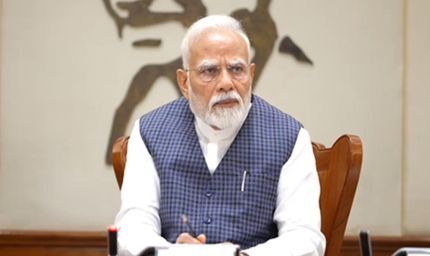 कोहरे का कहर: आमने-सामने भिड़ीं 7 बसें सहित 10 गाड़ियां, 13 लोगों की मौत, पीएम मोदी ने जताया शोक