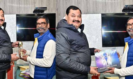 HIL 2025-26 समारोह को लेकर सीएम हेमंत से हॉकी इंडिया महासचिव की मुलाकात, दिया खास न्योता