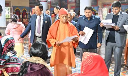 विदेश भेजने के नाम पर धोखाधड़ी करने वालों पर हो सख्त कार्रवाई : मुख्यमंत्री