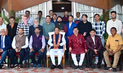 पत्रकारों की लेखनी केवल सूचना का माध्यम ही नहीं, पर्यटन को प्रोत्साहन देने का एक सशक्त साधन भी : मुख्यमंत्री साय
