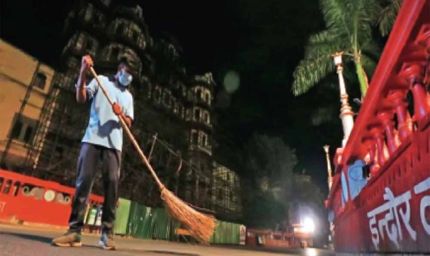 9वीं बार स्वच्छता में नंबर-1 बनने को तैयार इंदौर, महापौर ने सफाई कर्मियों से संवाद कर परखी जमीनी तैयारी