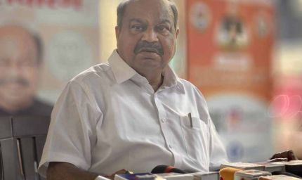 गांधी प्रतिमा के सामने कांग्रेस का प्रदर्शन शर्मनाक: पुरंदर मिश्रा, सोनिया-राहुल पर साधा निशाना