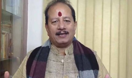 गड़बड़ी करने वाले राजस्व कर्मियों पर सख्ती: बर्खास्तगी के साथ संपत्ति जब्ती का आदेश, विजय सिन्हा का अल्टीमेटम